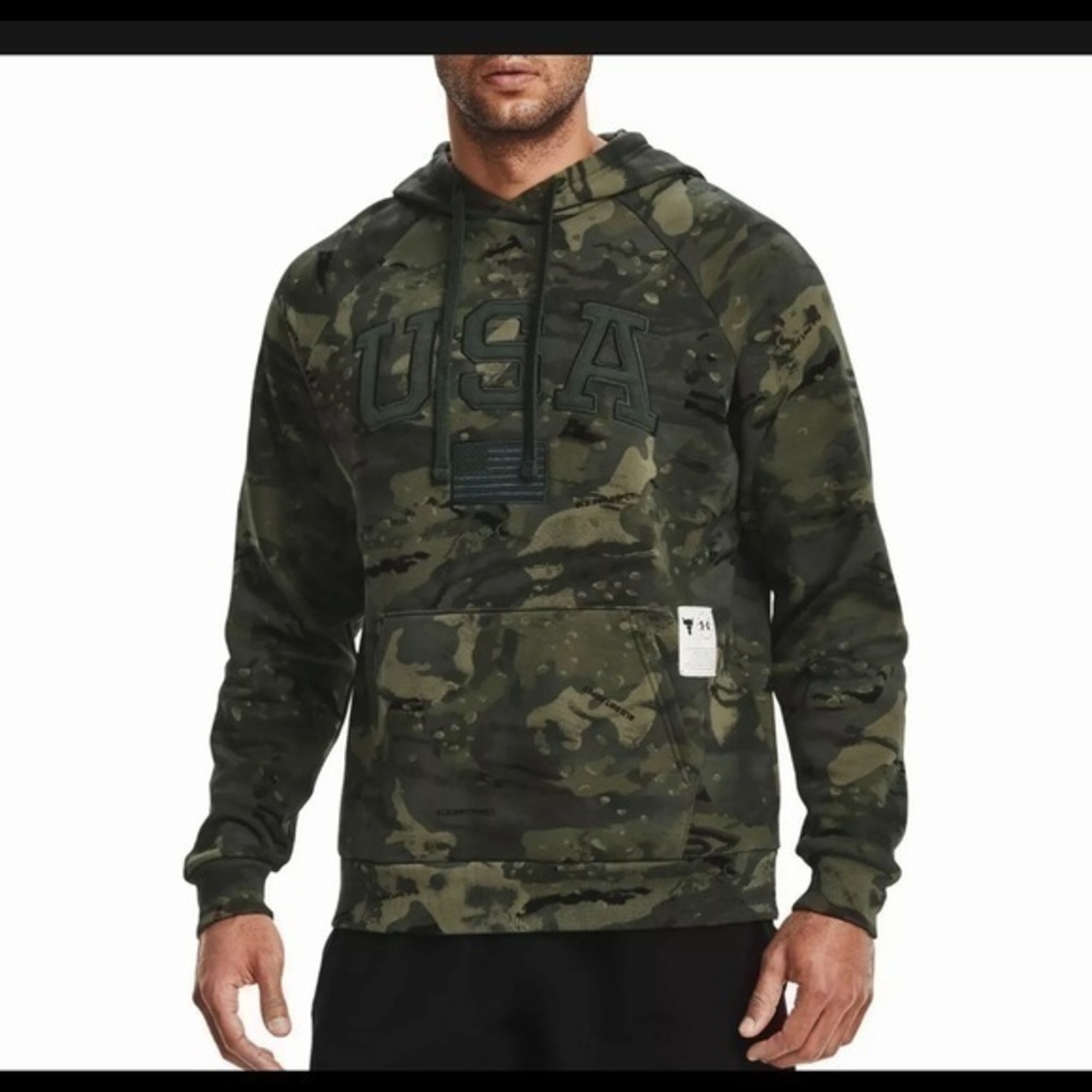 Nwot UNDER ARMOUR PROJECT ROCK USA FLAG  VETERANS DAY CAMO GREEN HOODIE